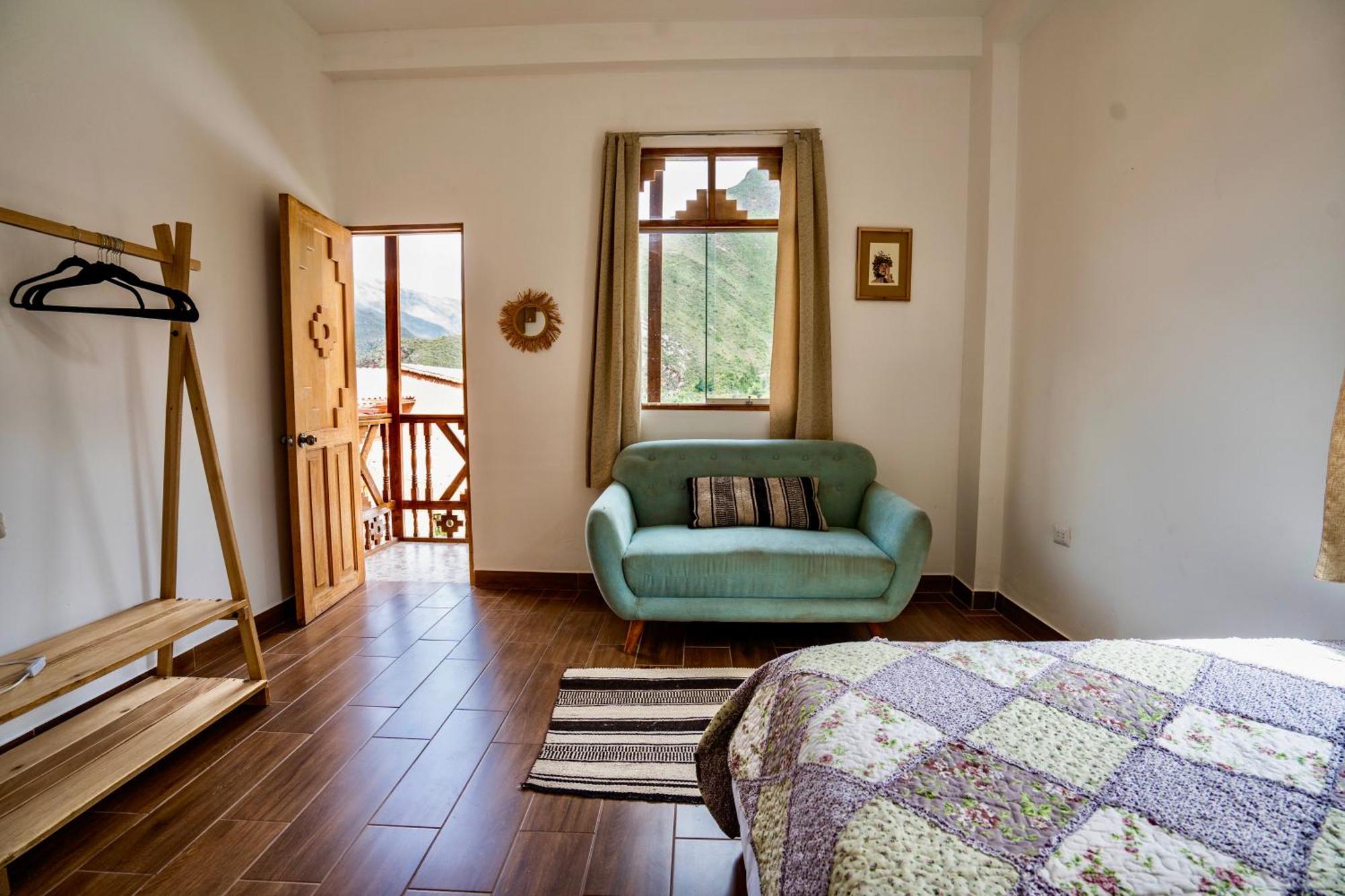 Blue Lotus Retreat Center Bed & Breakfast Pisac Bagian luar foto