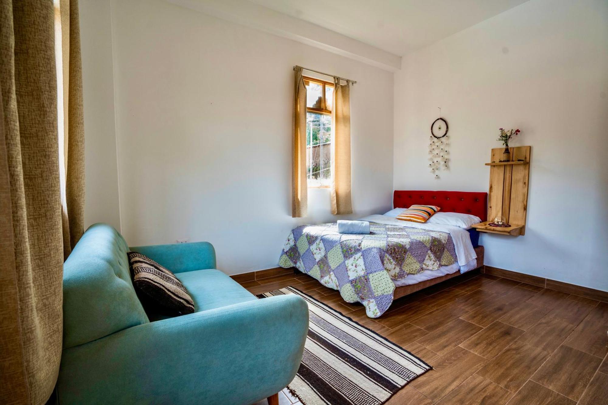 Blue Lotus Retreat Center Bed & Breakfast Pisac Bagian luar foto