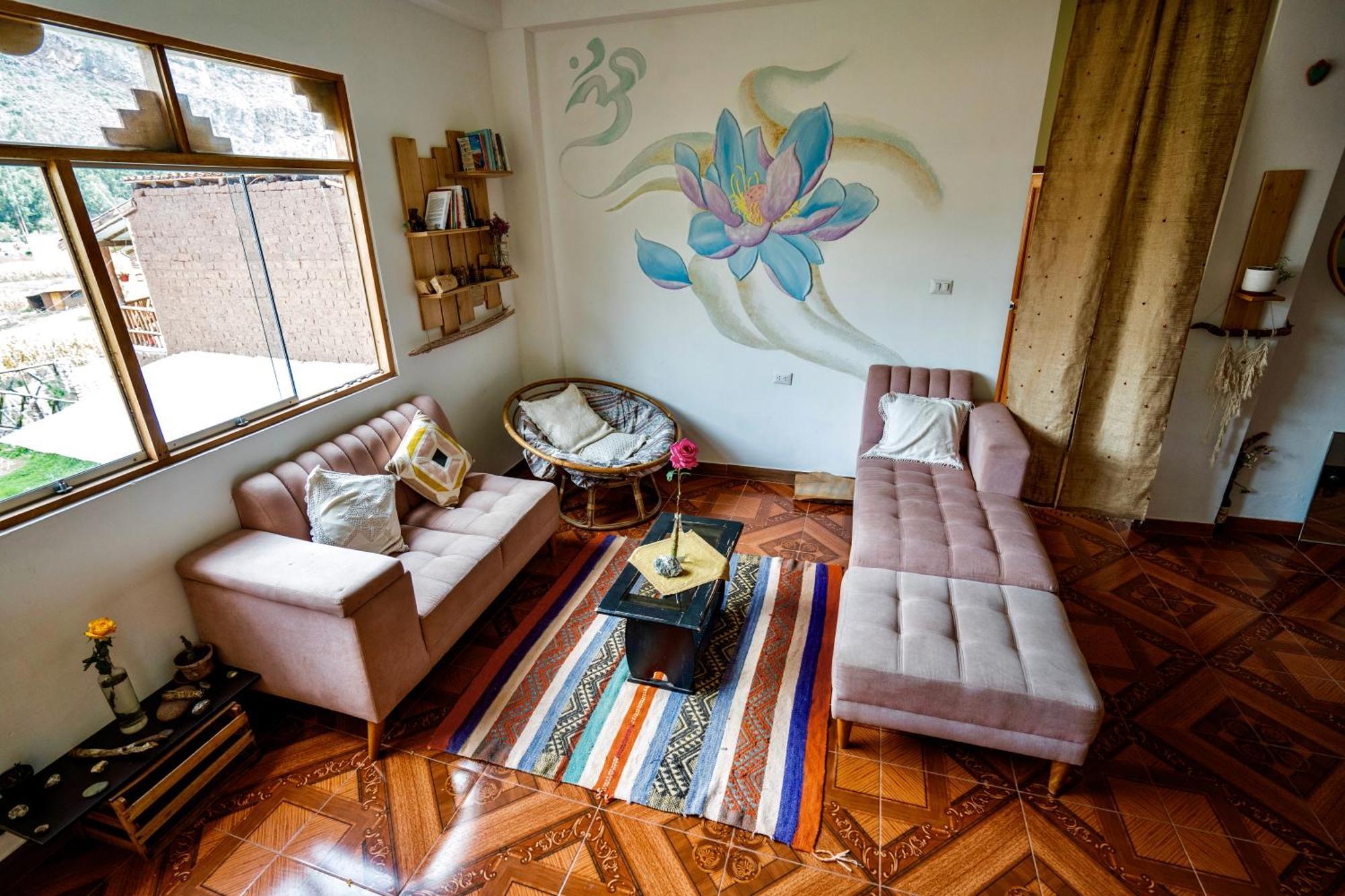 Blue Lotus Retreat Center Bed & Breakfast Pisac Bagian luar foto