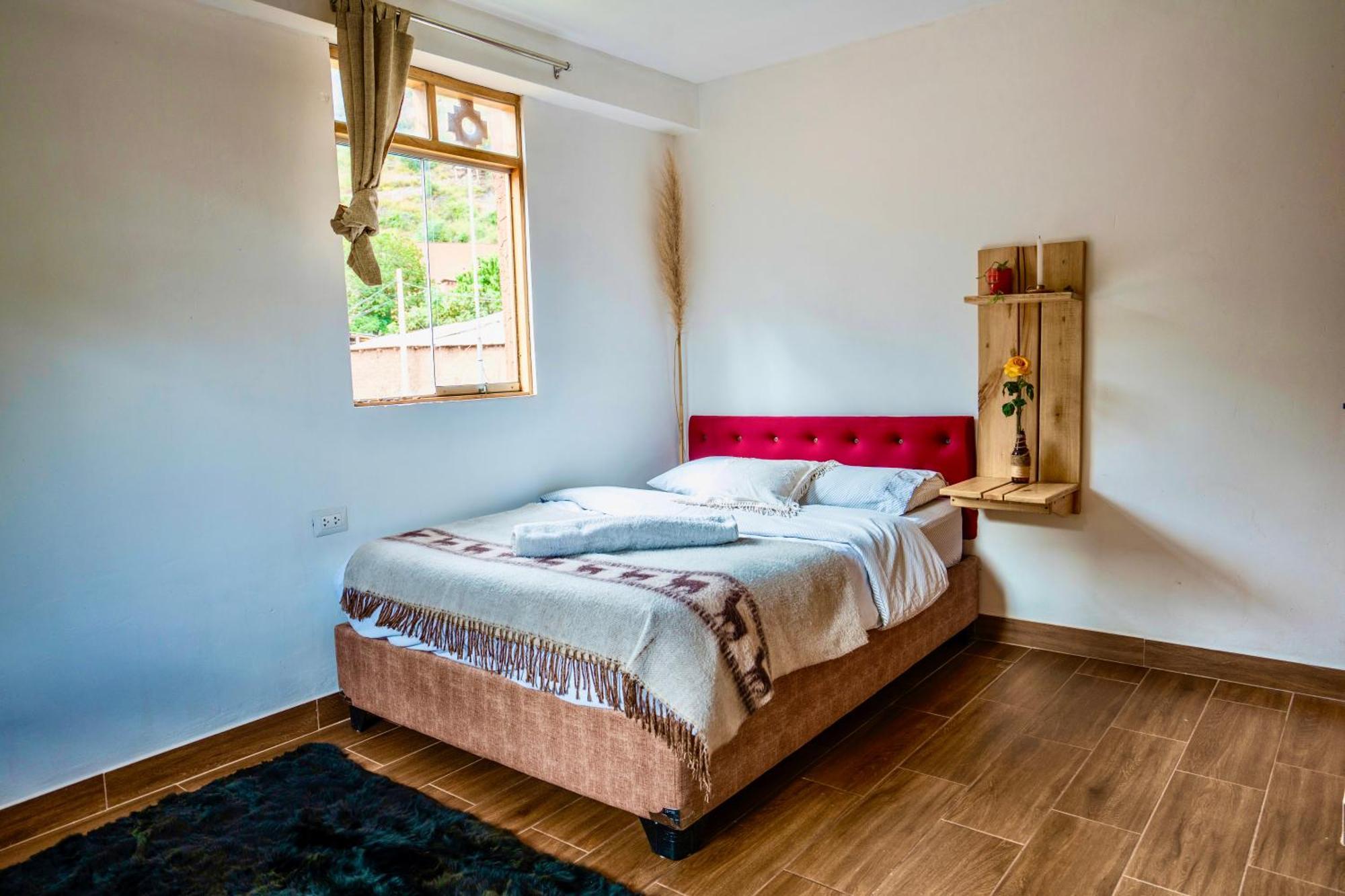 Blue Lotus Retreat Center Bed & Breakfast Pisac Bagian luar foto