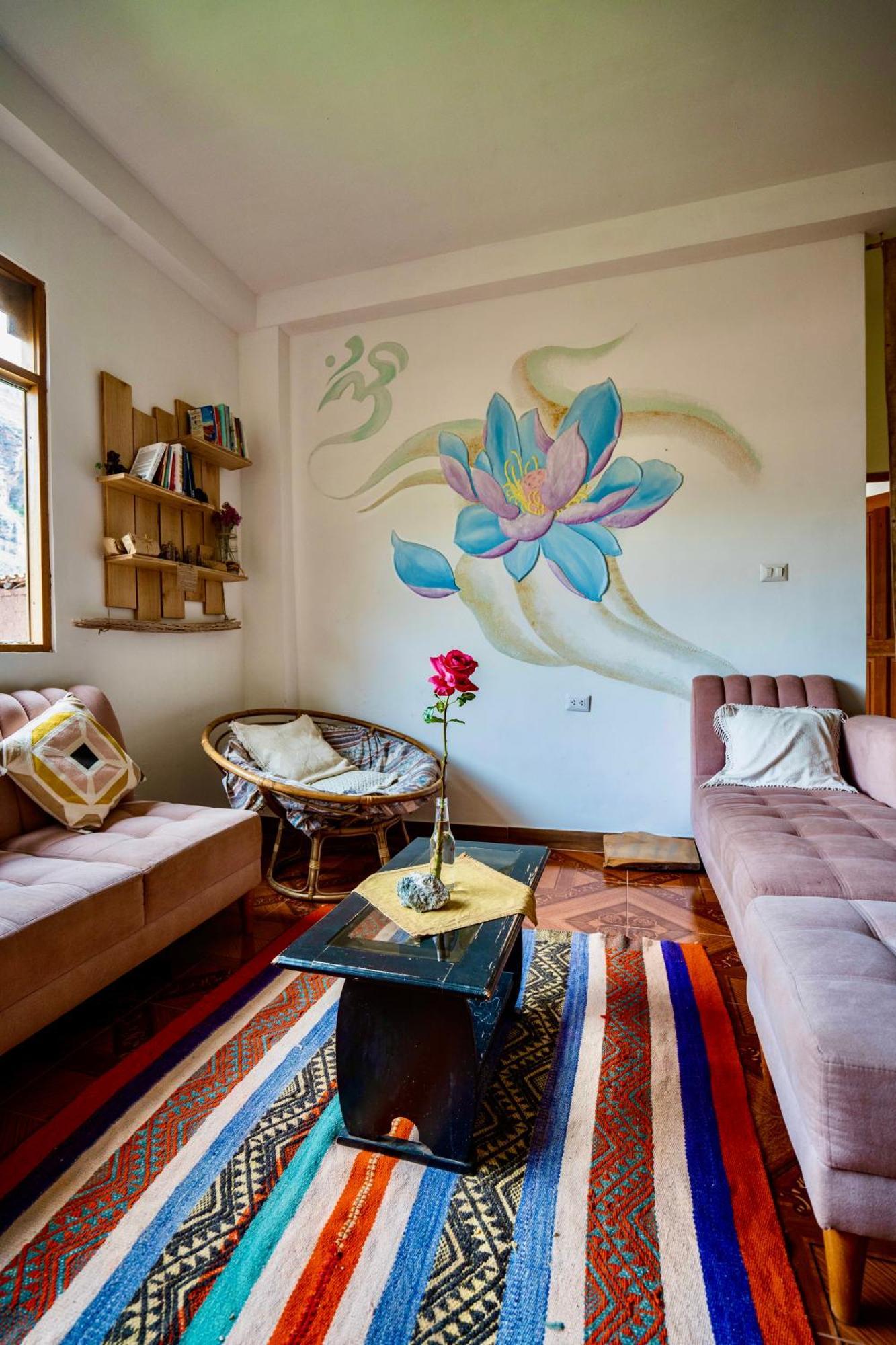 Blue Lotus Retreat Center Bed & Breakfast Pisac Bagian luar foto