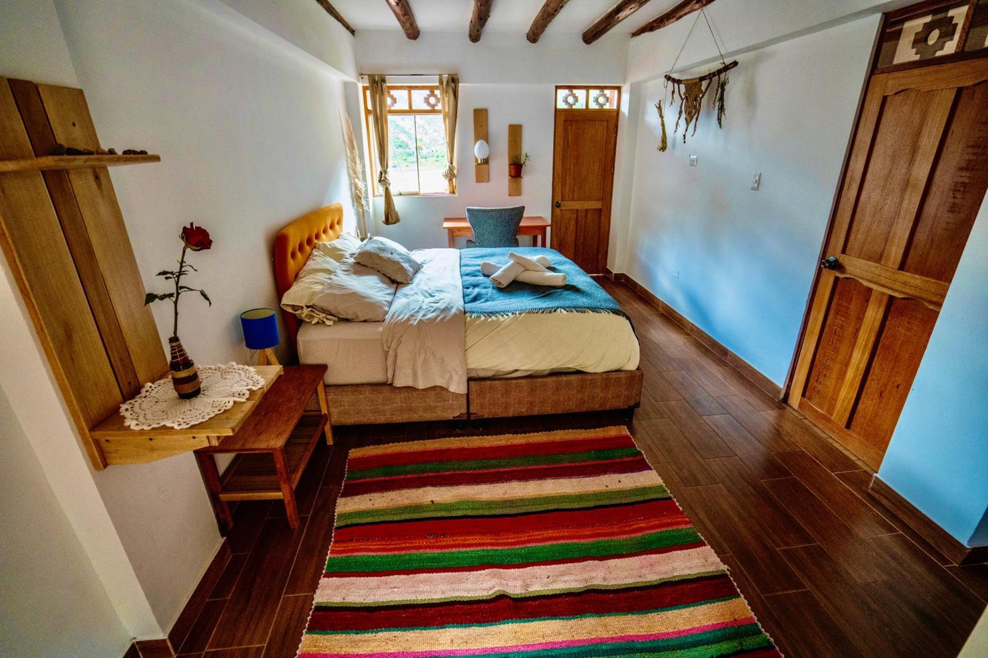 Blue Lotus Retreat Center Bed & Breakfast Pisac Bagian luar foto