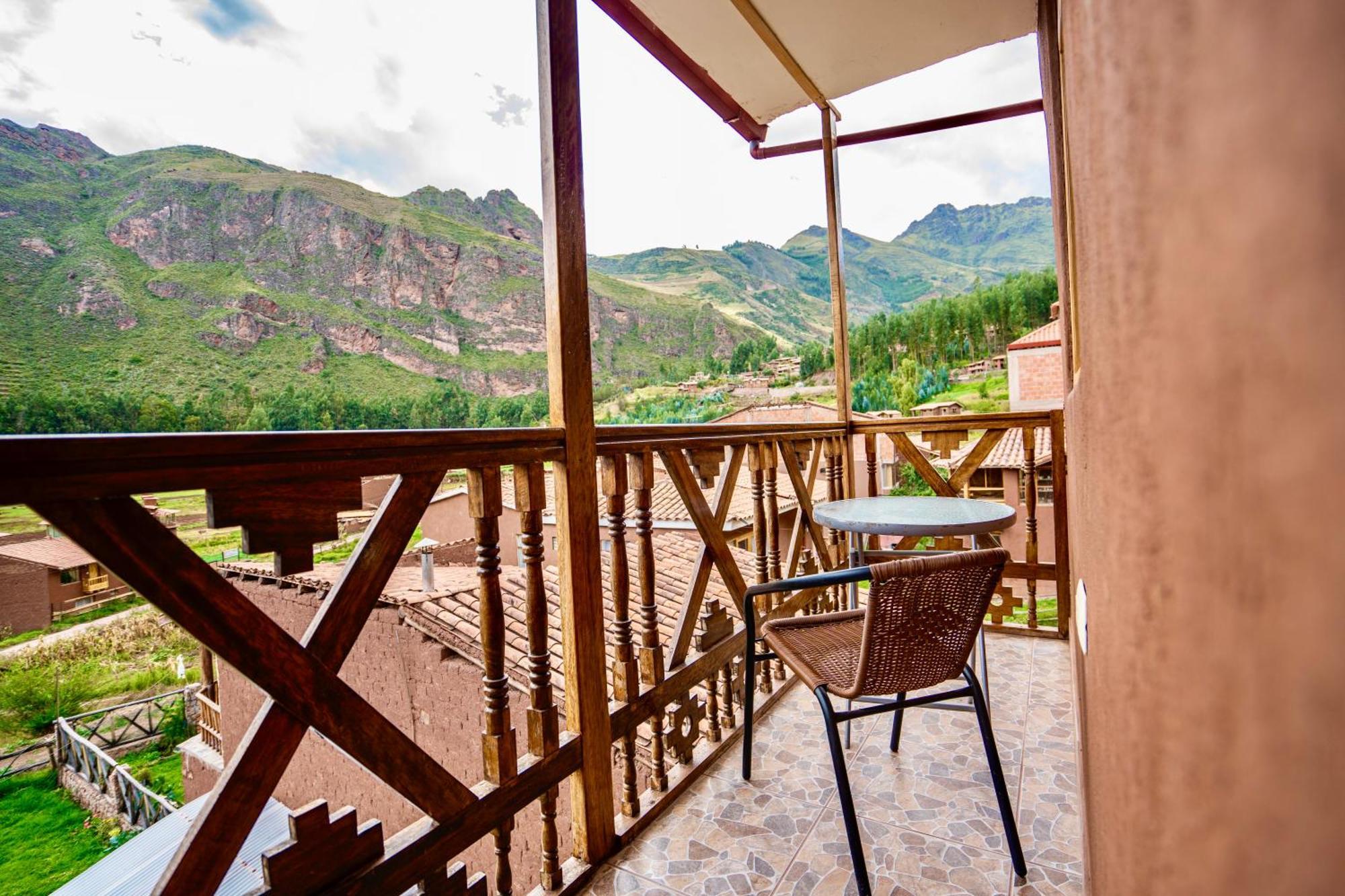 Blue Lotus Retreat Center Bed & Breakfast Pisac Bagian luar foto